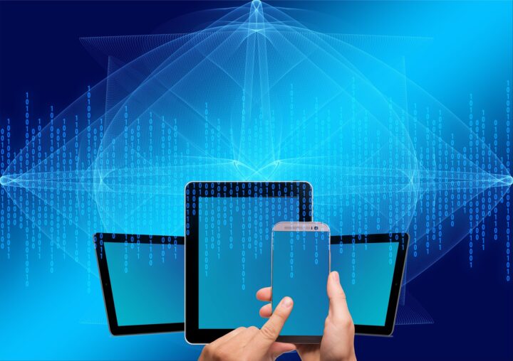 Phone and iPad utilising cloud computing